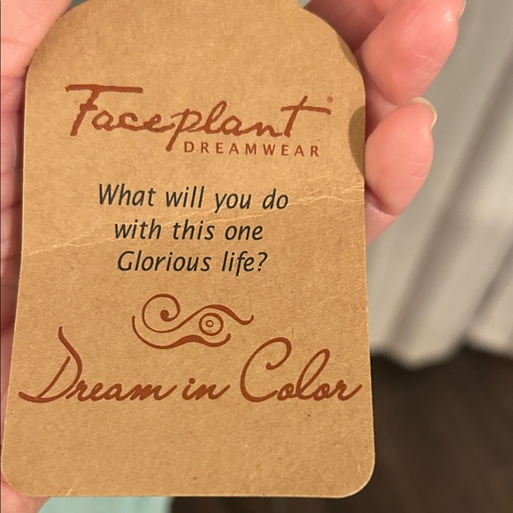 NWT Light green t- back tank top by Faceplant Dreams - Picture 5 of 8